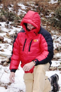 Even with no calorie-burning excercise, the Sub Zero SL Parka keeps the torso insulated from cold.