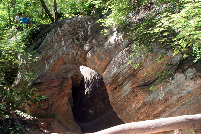 The hike in Hidden Canyon has many features, but the natural arch is one of the best. Photo by Dan Sanchez, FreshAirJunkie.com