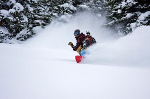 Venture Snowboard's Euphoria Splitboard; prototype in powder action. 